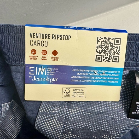 Copper & Oak Supply Co.
Venture Ripstop Cargo Blue Shorts
36 Waist - 10” Inseam - Picture 8 of 10